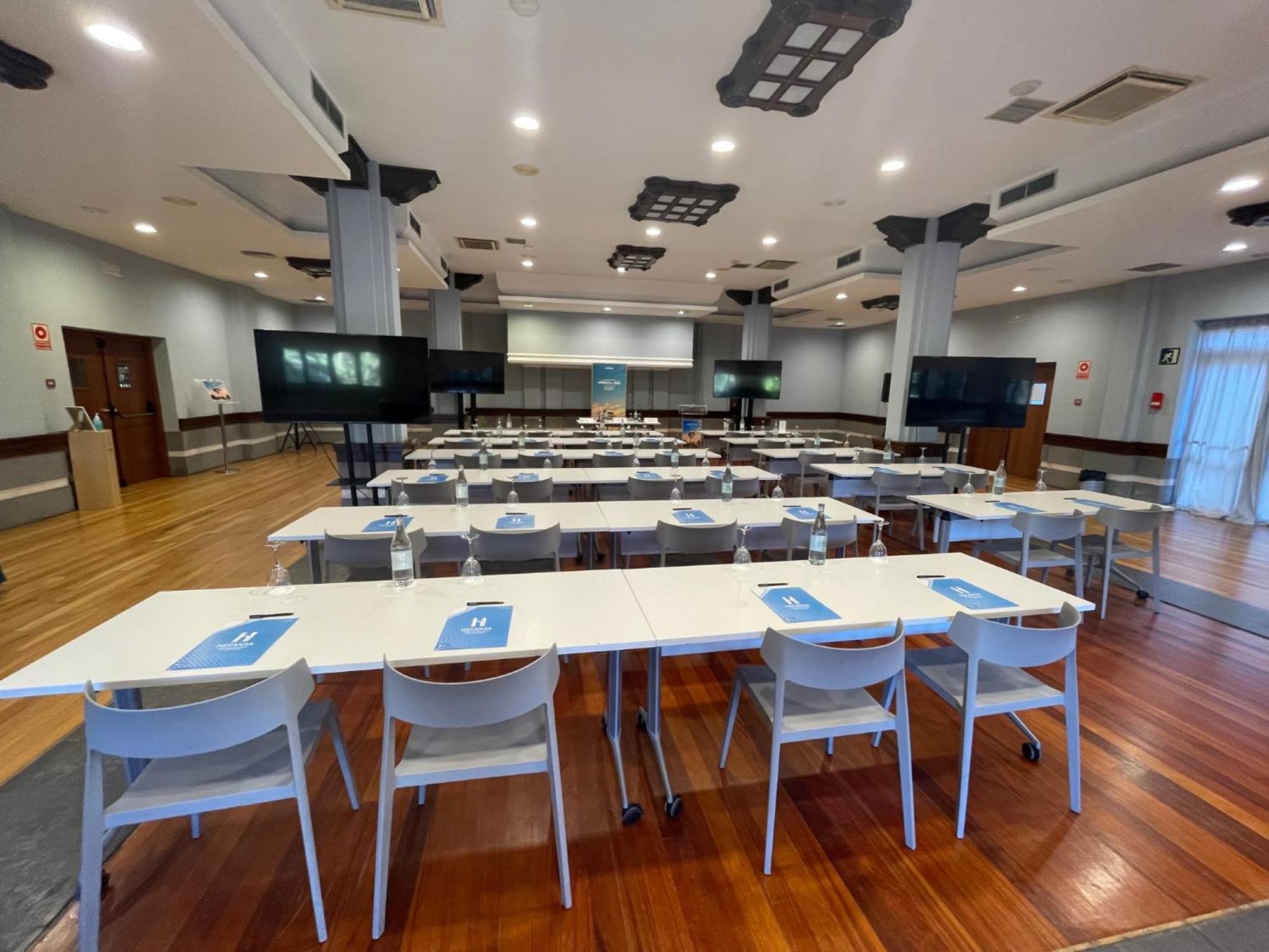 Hotel Escuela Santa Brigida ภายนอก รูปภาพ