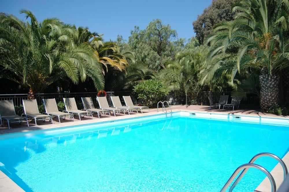 Hotel Escuela Santa Brigida ภายนอก รูปภาพ